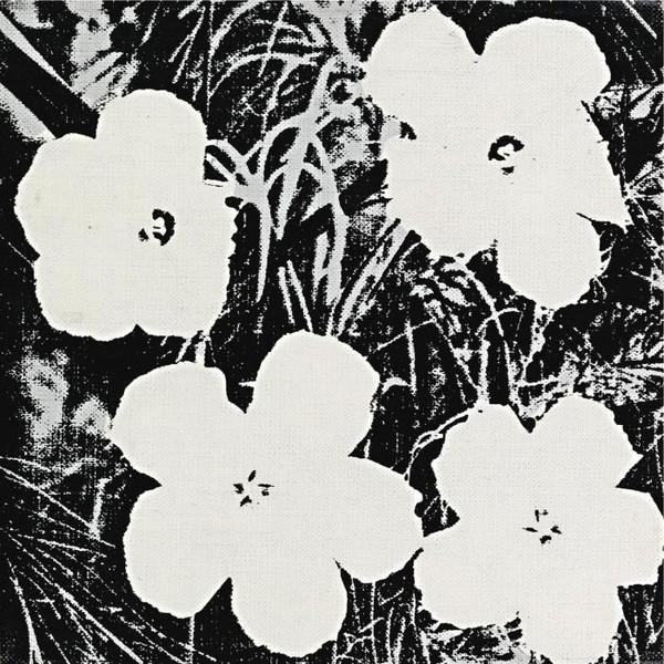 FLOWERS четыре белвх цветка