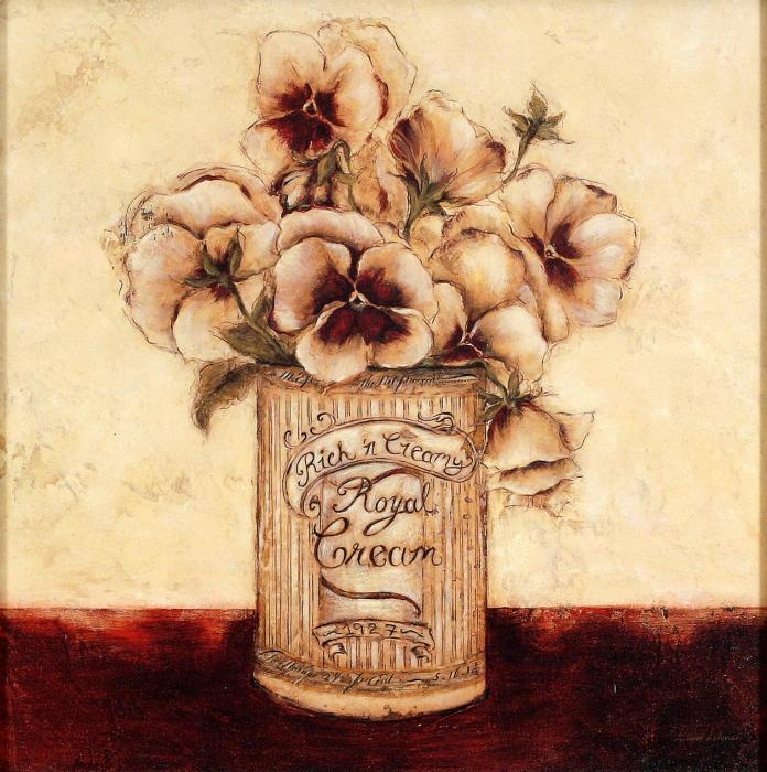 Баночка "Royal Gream" с цветами