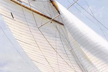 Фрагмент Britannia and Westward Racing off Cowes; Vigilant and Valkyrie II Americas Cup 1893