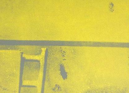 Фрагмент ELECTRIC CHAIR бледно желтом