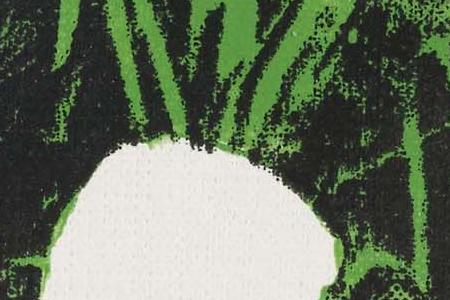 Фрагмент FLOWERS три белых и один голубой