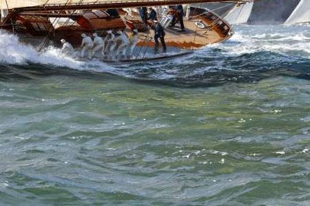 Фрагмент Lulworth powering through the Lee - Cowes 1927; Britannia, Lulworth, Westward and White Heather II