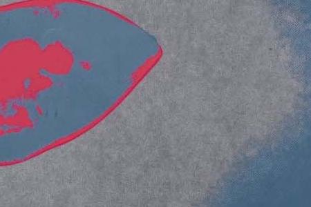 Фрагмент MARILYN на бледно голубом