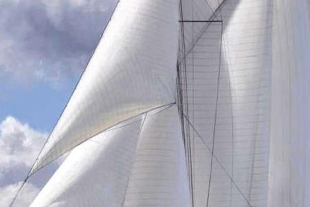 Фрагмент Meteor racing Waterwitch and Germania off Norris Castle, Isle of Wight