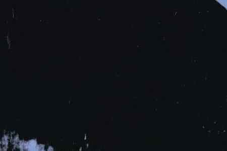 Фрагмент PORTRAIT OF BARBARA MOLASKY на голубом фоне