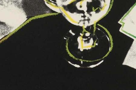 Фрагмент Стол с выпивкой