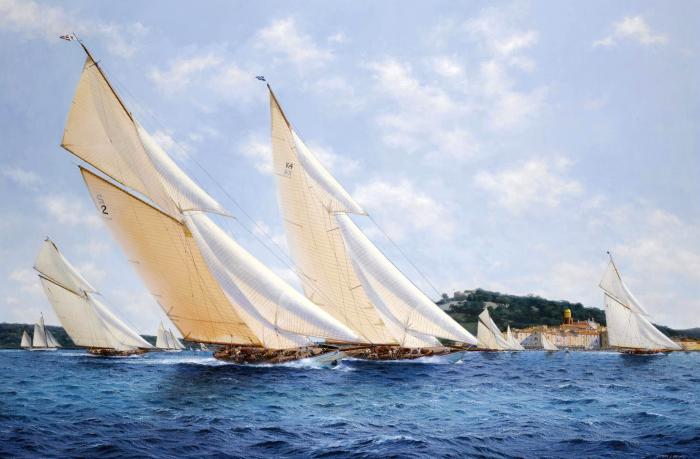Lulworth and other yachts off St. Tropez
