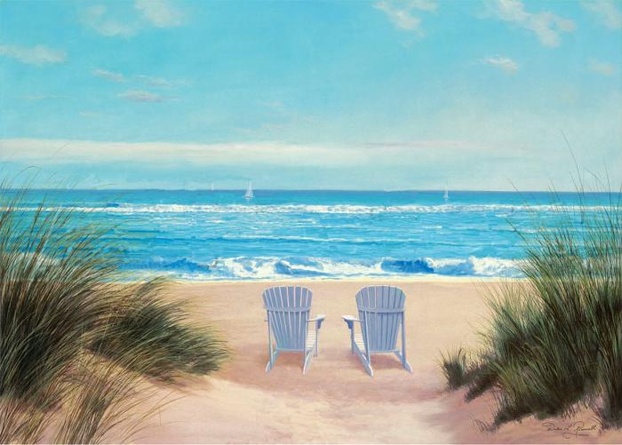 Пляжные кресла, вид на море